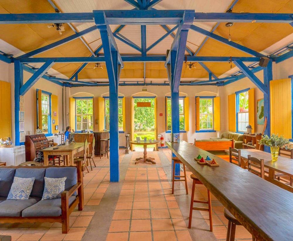 Velinn Bromelias 3* Ilhabela