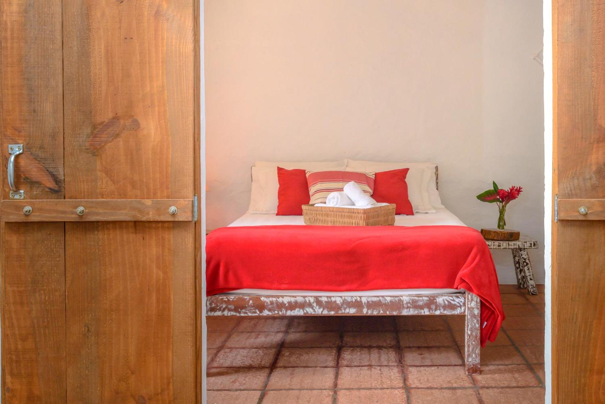 Inn Velinn Bromelias 3*