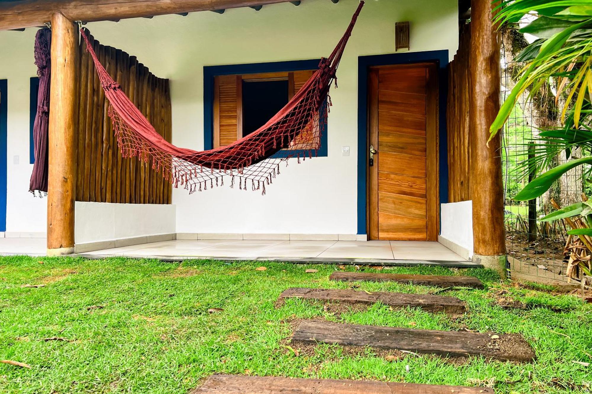 Inn Velinn Bromelias